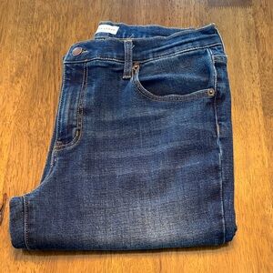 Oliver Logan 10/30 P dark wash Straight Leg women’s Jeans